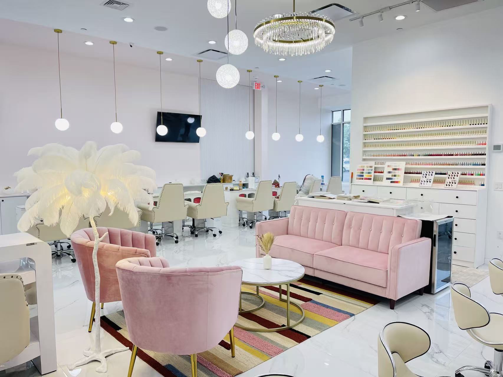 Top Coat Nails gallery image